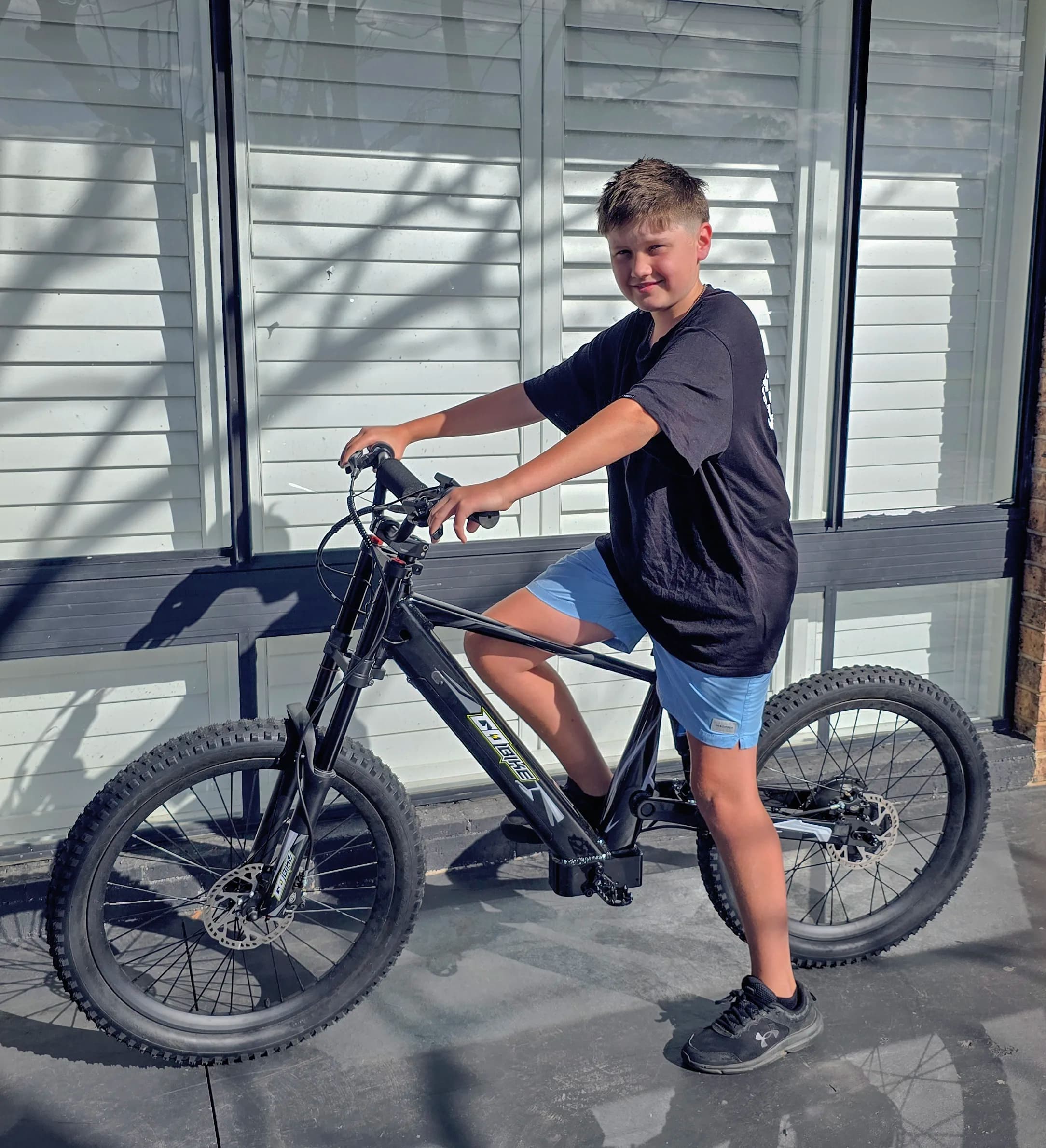 GoBike 24-inch Electric Bike for Teens